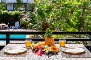 Condo, 1 King Bed with Sofa bed (Casa De Emdeko 230) | Outdoor dining - Casa De Emdeko 230 (Kailua-Kona)
