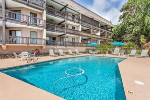 Apartamento, varias camas (Kona Westwind 6 Incredible Ocean View) | Piscina