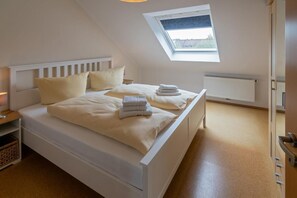 3 bedrooms, free WiFi - Vacation apartment Küstenbrise (Norddeich)