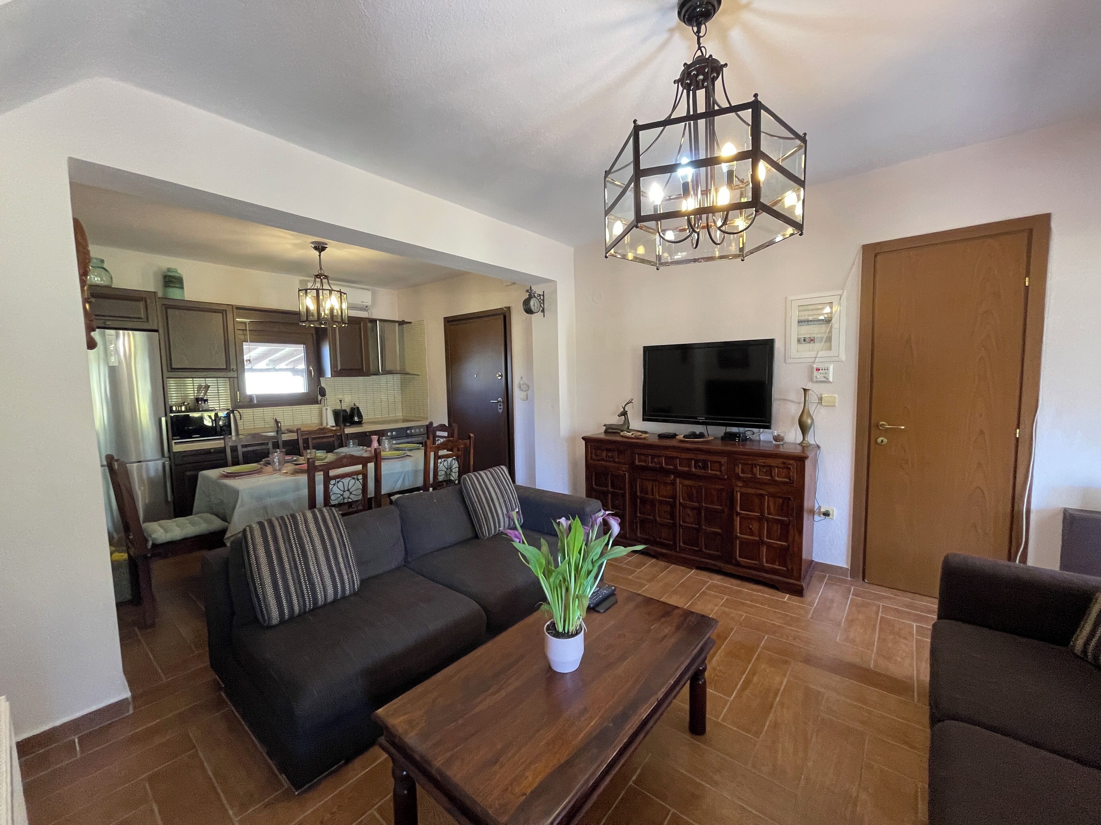 Vila, 3 quartos, sacada, vista para o jardim | Área de estar