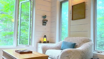 Classic Cabin | 1 bedroom, premium bedding, down duvets, individually decorated
