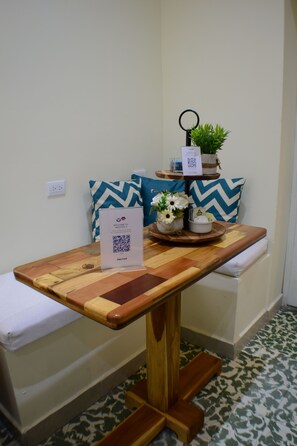 1 bedroom, free WiFi, bed sheets - Hostted (Flores)