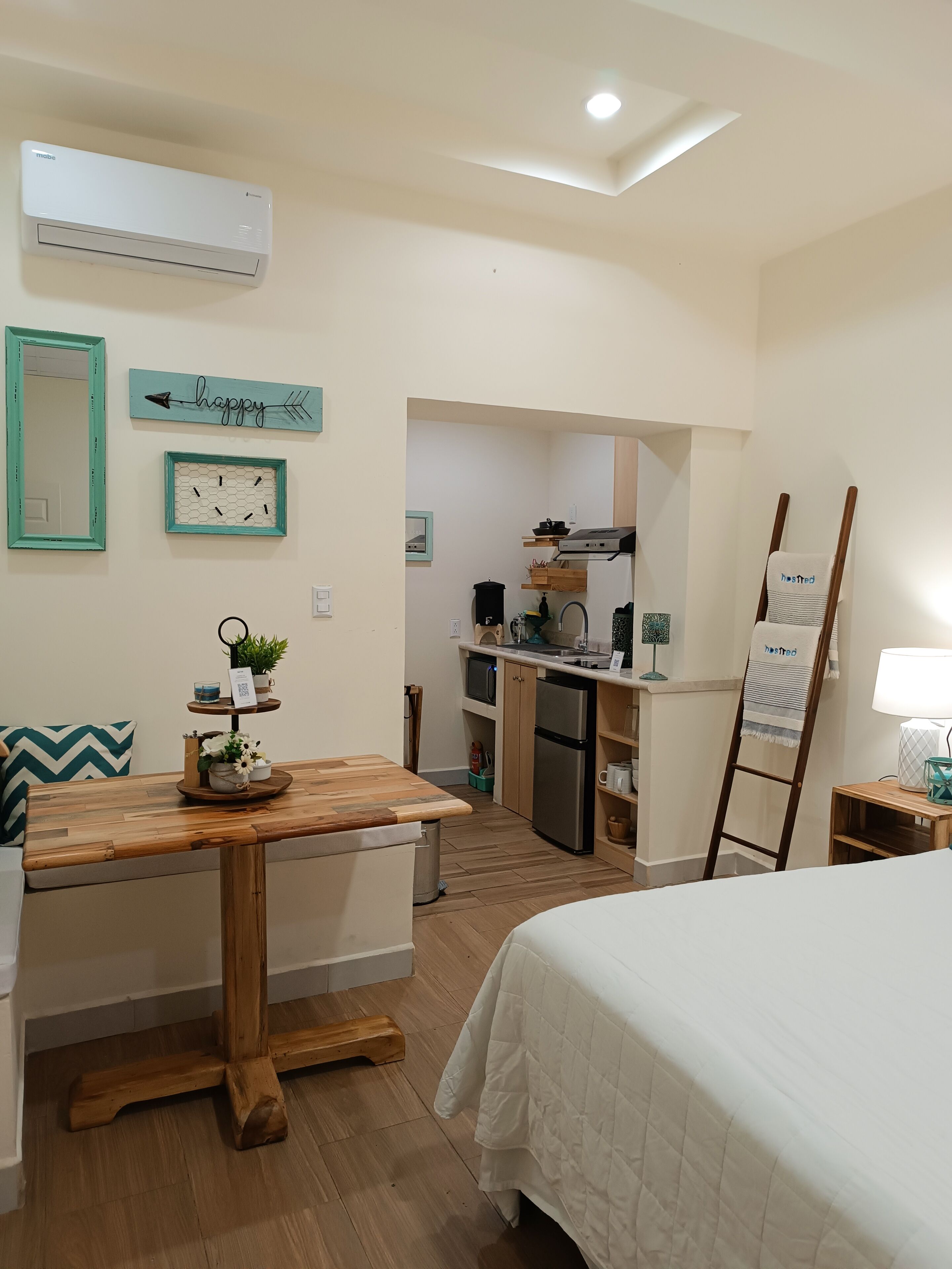 Recently Renovated | 1 ห้องนอน, Wi-Fi ฟรี, ผ้าปูที่นอน