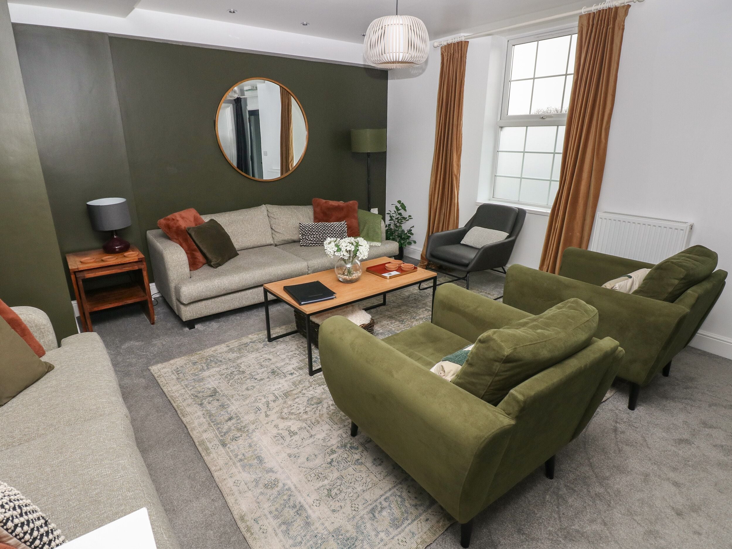 Cottage | Living area | Flat-screen TV