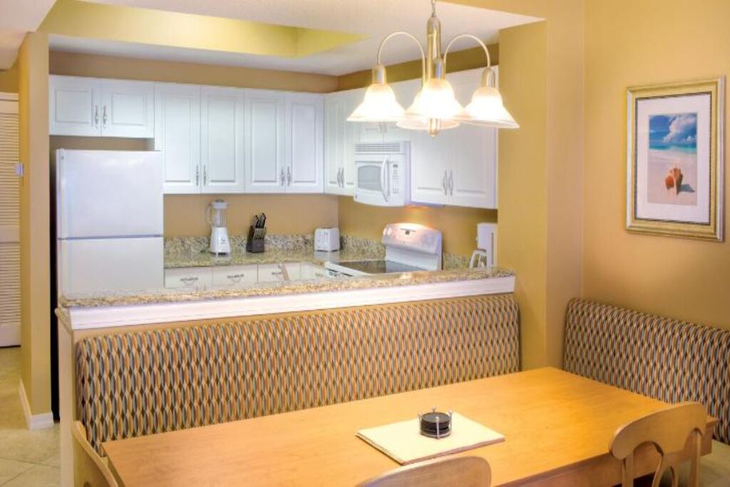 1 Bed Deluxe on Destin Beach at Wyndham Majestic Sun!!