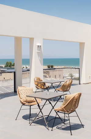 Exterior. Copacabana Hotel Design