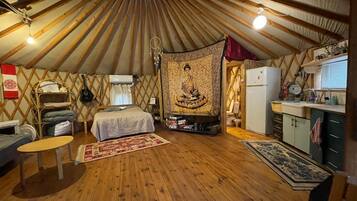 Chalet, 1 Bedroom, Smoking, Balcony | 1 bedroom