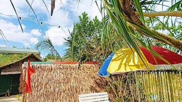 Children’s play area – outdoor