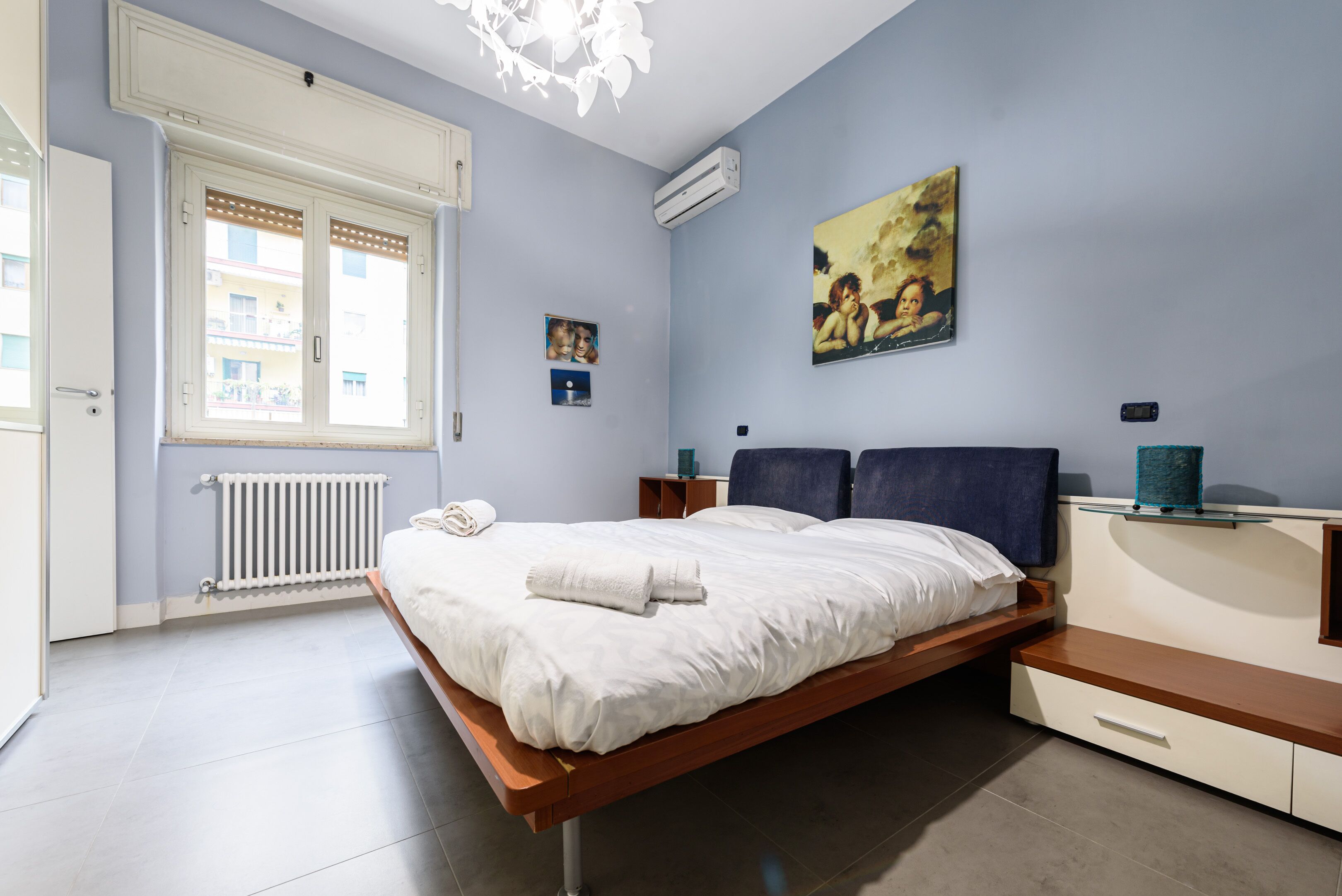 Via Mario Ruta 31 - Two Bedroom Apartment, Sleeps 4