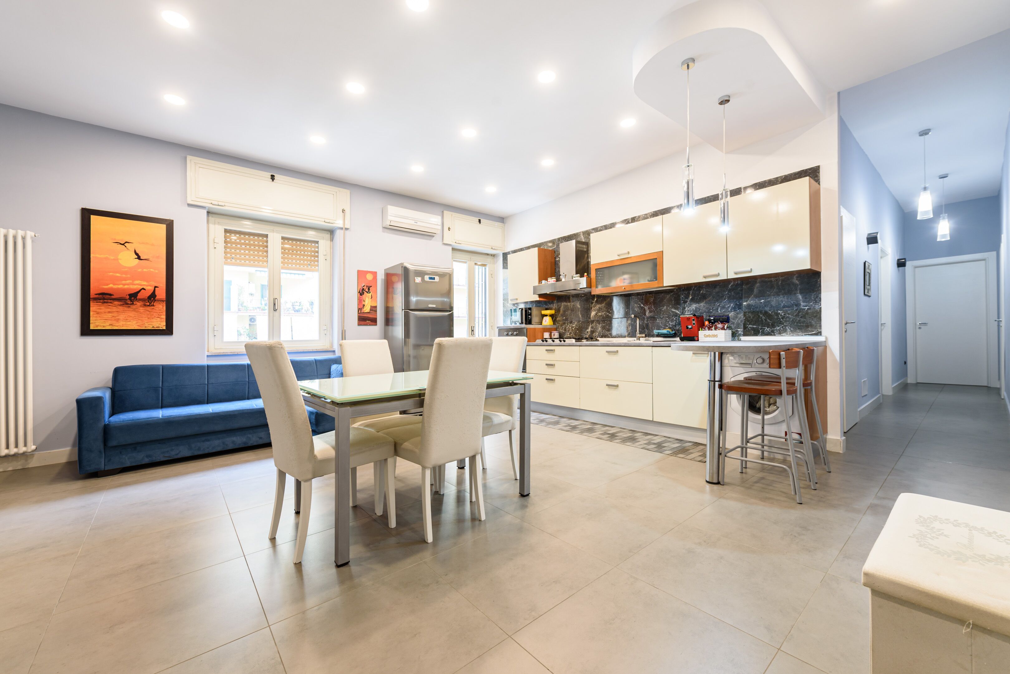 Via Mario Ruta 31 - Two Bedroom Apartment, Sleeps 4