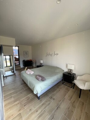 2 chambres, Wi-Fi, draps fournis