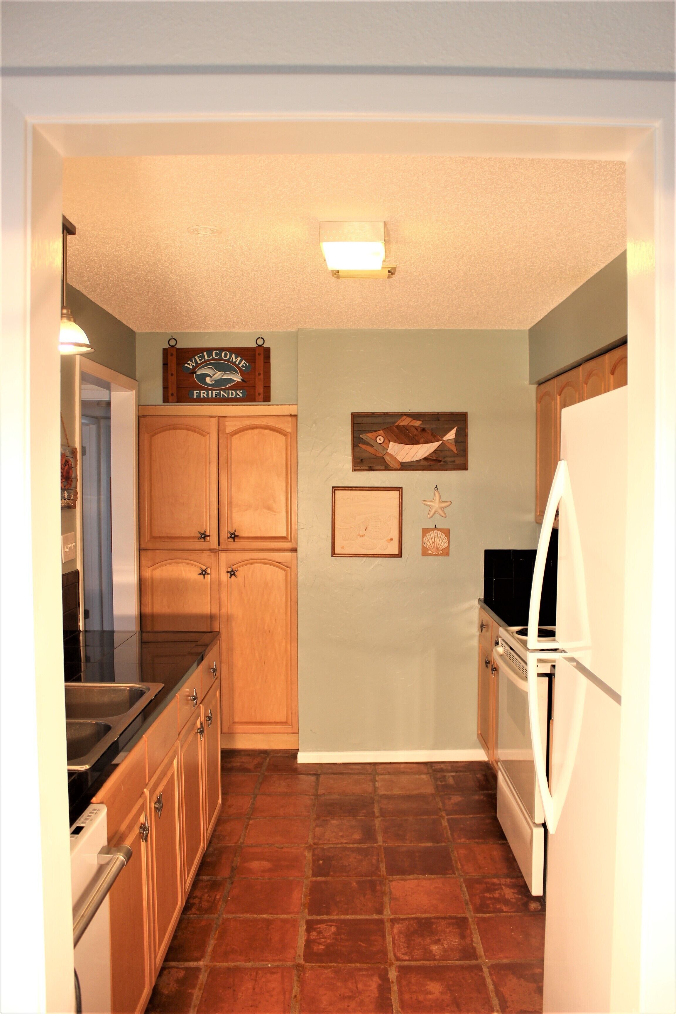 BEACH FRONT Condo with pool access - Matagorda Dunes #42