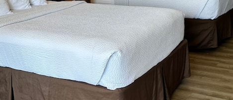2 chambres, bureau, fer et planche à repasser, Wi-Fi gratuit