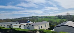 Exterior - Cosy Apartment With Countryside Views (NARBERTH)