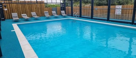 Indoor pool, outdoor pool