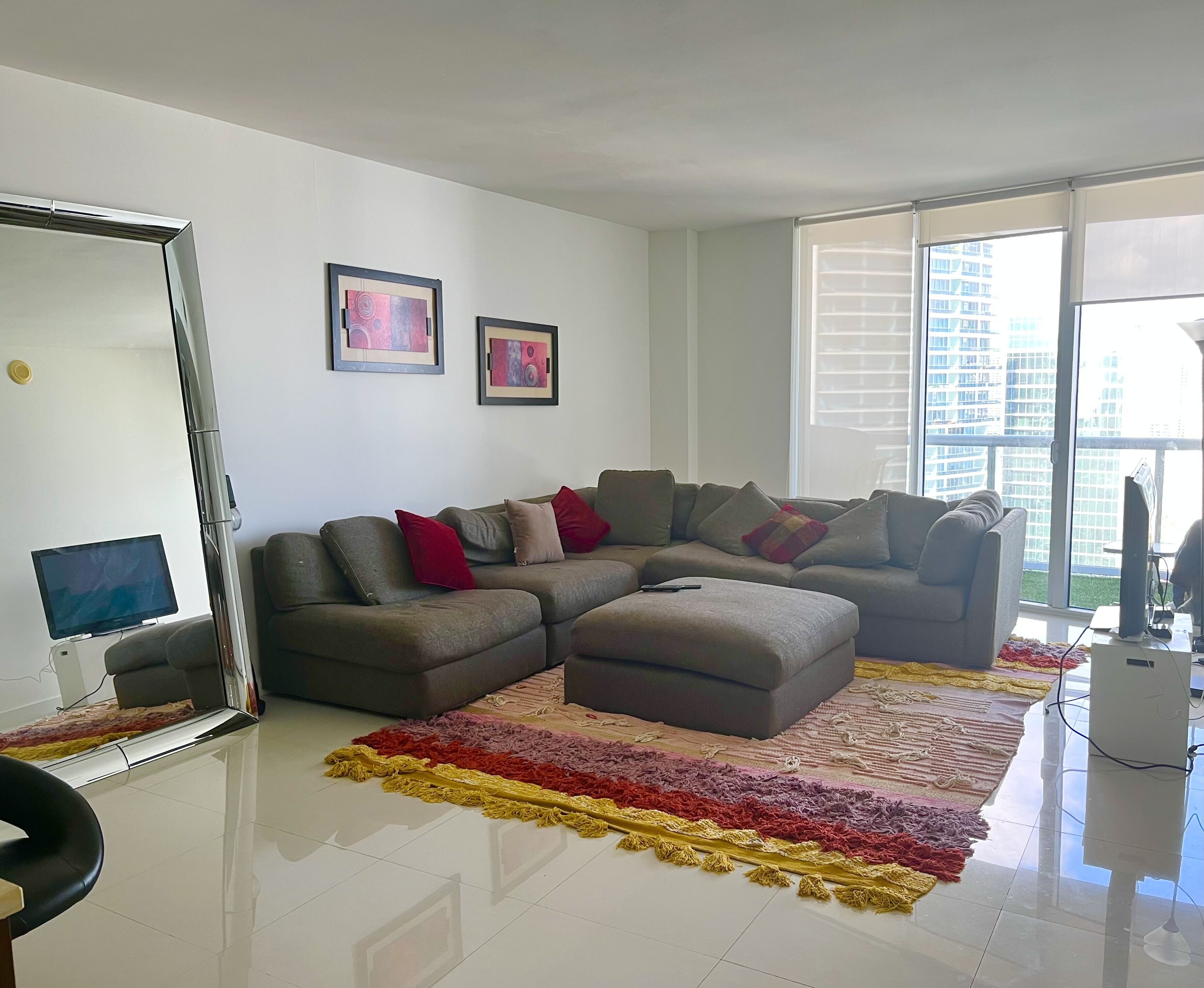 Luxury/ Comfort/ Breathtaking Views / Prime Location