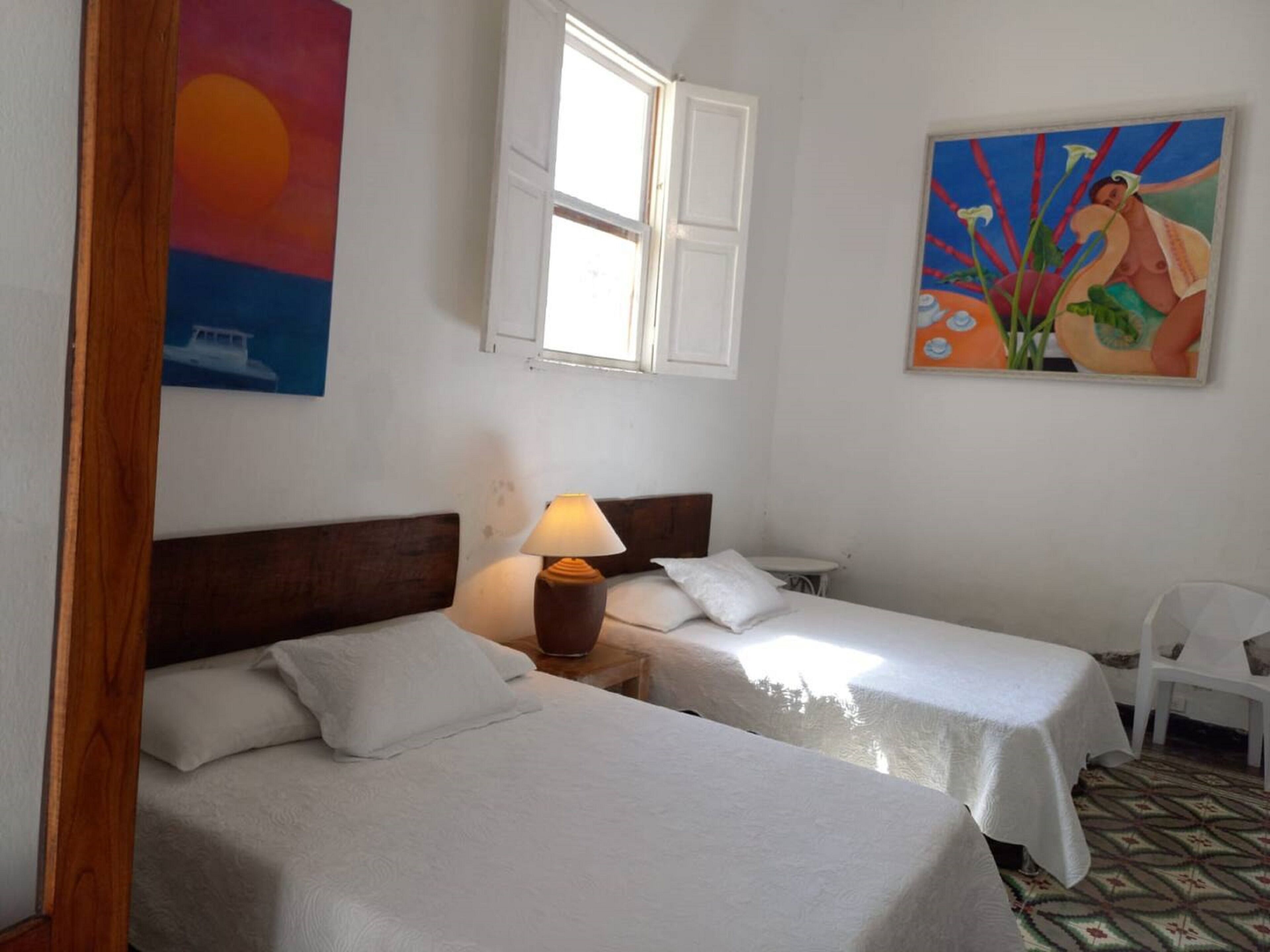 Hrc4s Hotel Room Near the Historic Center With Pool and Breakfast