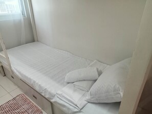 1 多间卧室、WiFi