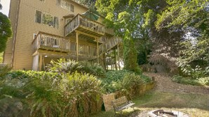 Apartment, 2 Bedrooms, Balcony | Property grounds - Oregon Jade Lodging- Spacious 2 Bedrooms, Ev Charger, Quite By Stream (West Linn)