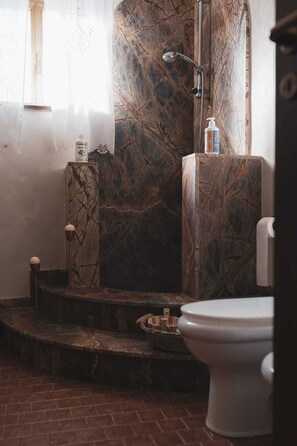 Villa, 3 Bedrooms, Accessible, Smoking | Bathroom amenities - " il Rifugio di Aitna " (Ragalna)