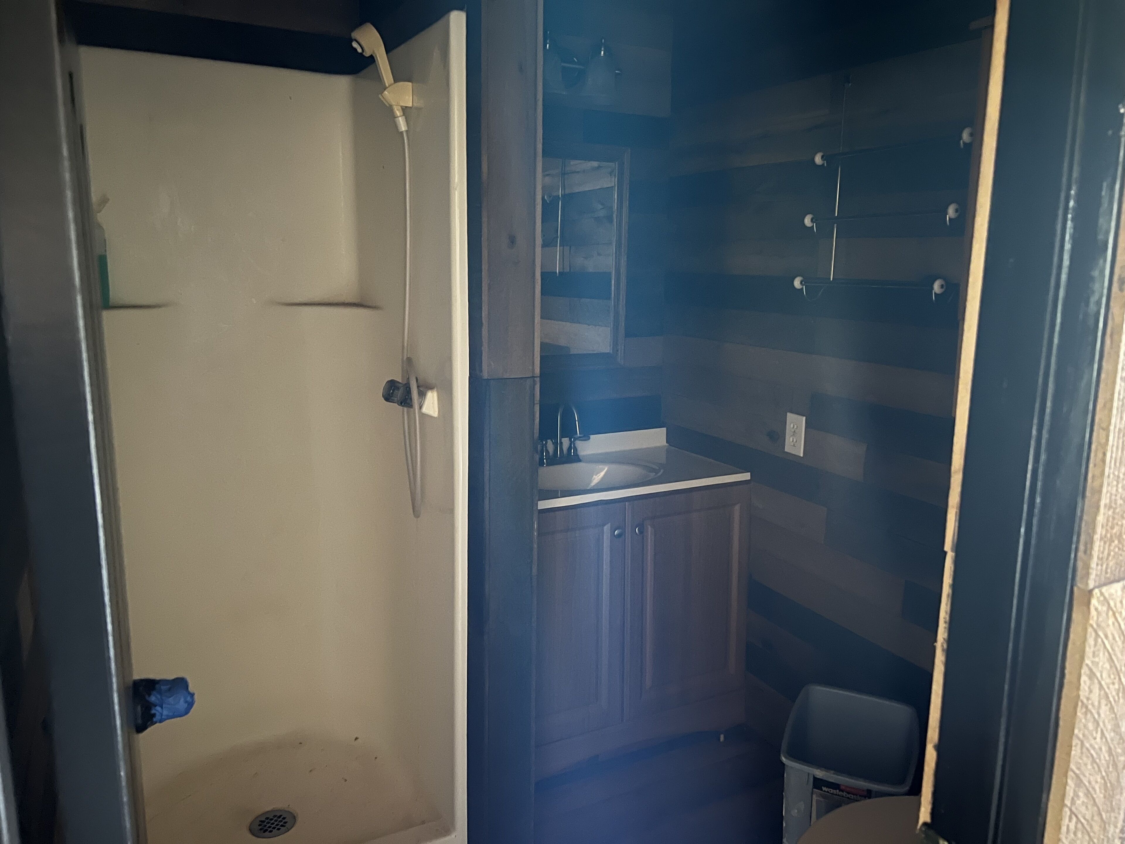 Cypress Cove Houseboat