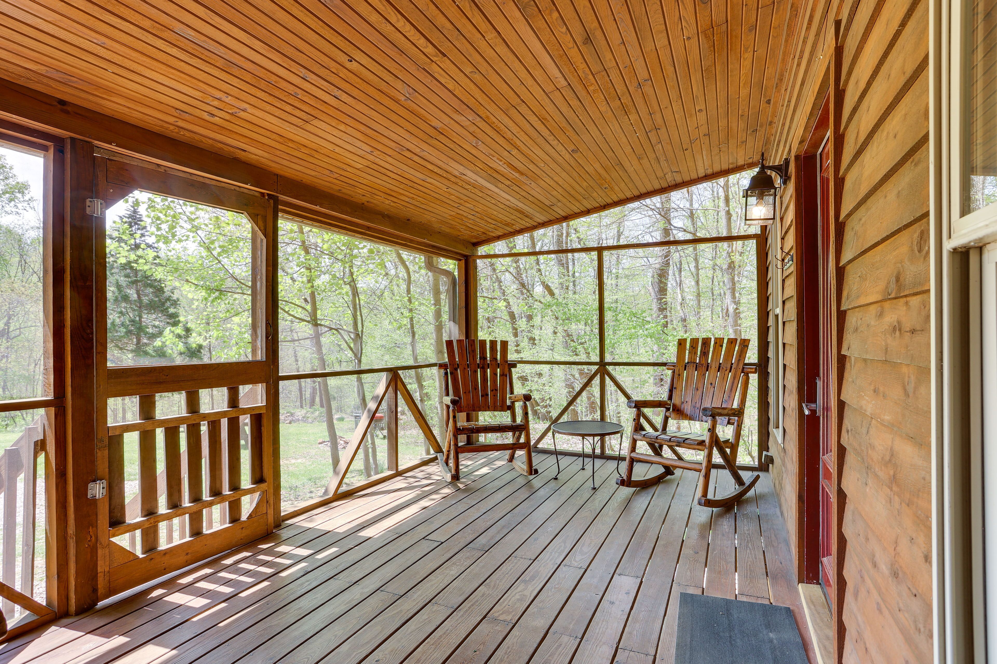 Dreamy Indiana Cabin Rental w/ Shared Amenities!