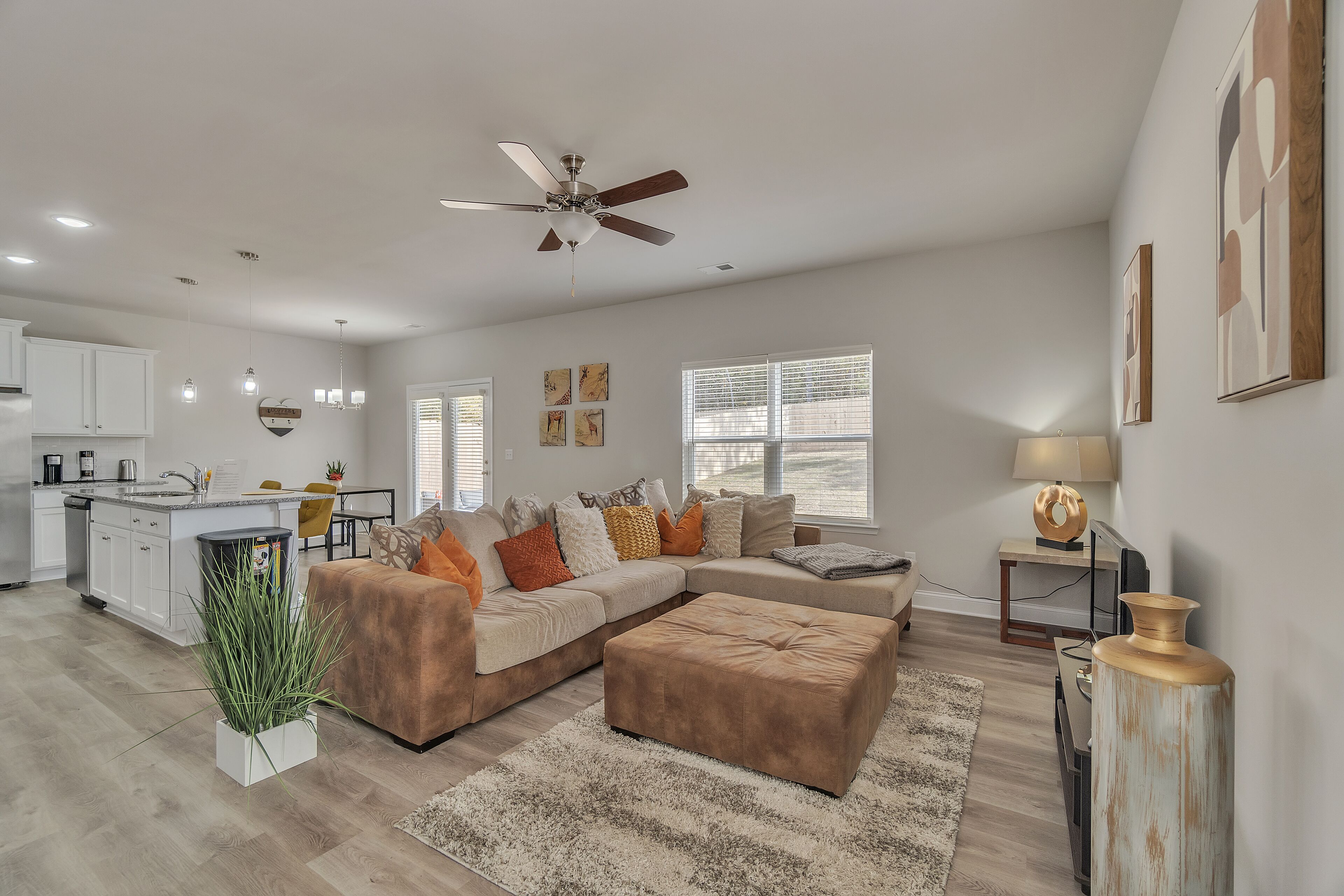 BRAND NEW! Spacious 4BR home, perfect for families or groups!