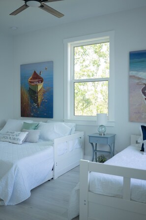 3 bedrooms, WiFi, bed sheets
