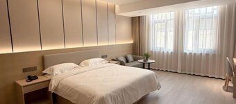 Shitai New Century Hotel