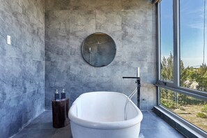 Apartment, 1 Bedroom, Smoking, Balcony | Bathroom - Spacious 1bdr Perfect For Romantic Weekend Seaview (Da Nang)