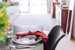 Apartment, 2 Schlafzimmer, Balkon | Innenbereich