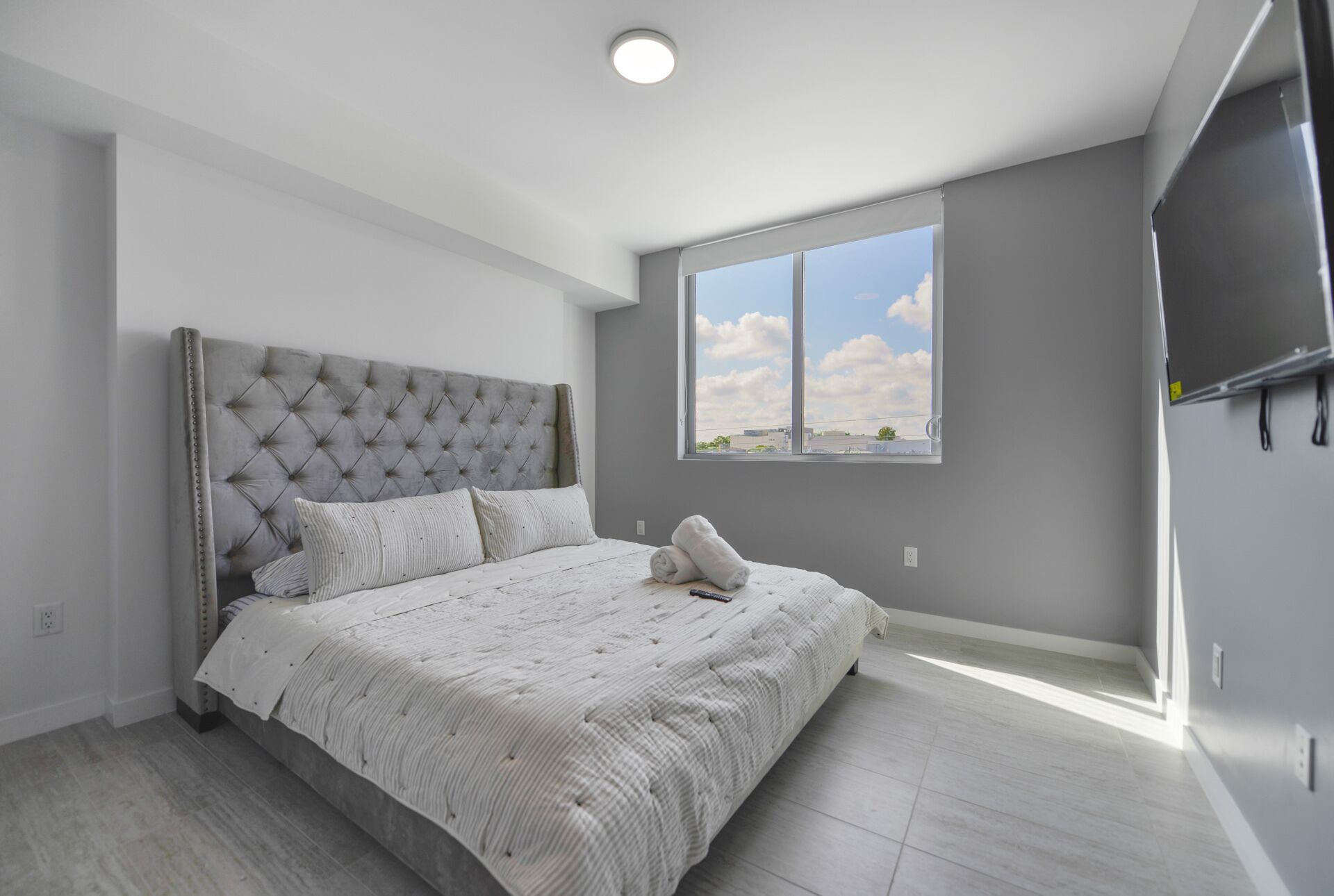 Luxury Condo wDen at Design District