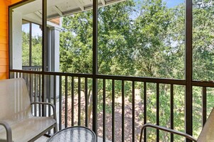 Apartment (3 Bedrooms) | Kemudahan hartanah