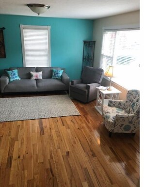 Smart TV, table football, books - Kanawha River House Get Away with Hot Tub (Alloy)