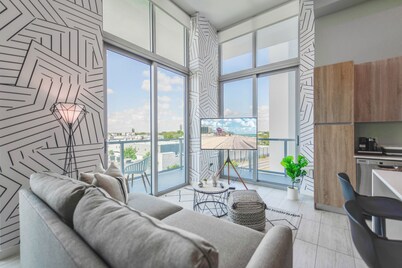 Luxury Condo with Den at Design District