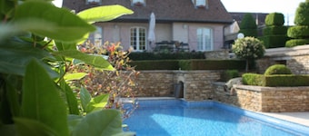 La Confrérie au Centre de la Bourgogne