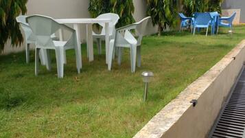 Apartemen, 1 kamar tidur, Boleh Merokok, teras | Area BBQ/piknik