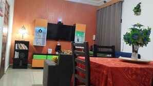 Appartement, 1 chambre, fumeur, terrasse | Salle de séjour