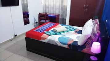 Apartment, 1 Bedroom, Smoking, Terrace | 1 bedroom, soundproofing