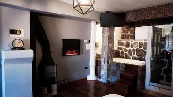 1 bedroom, iron/ironing board, WiFi