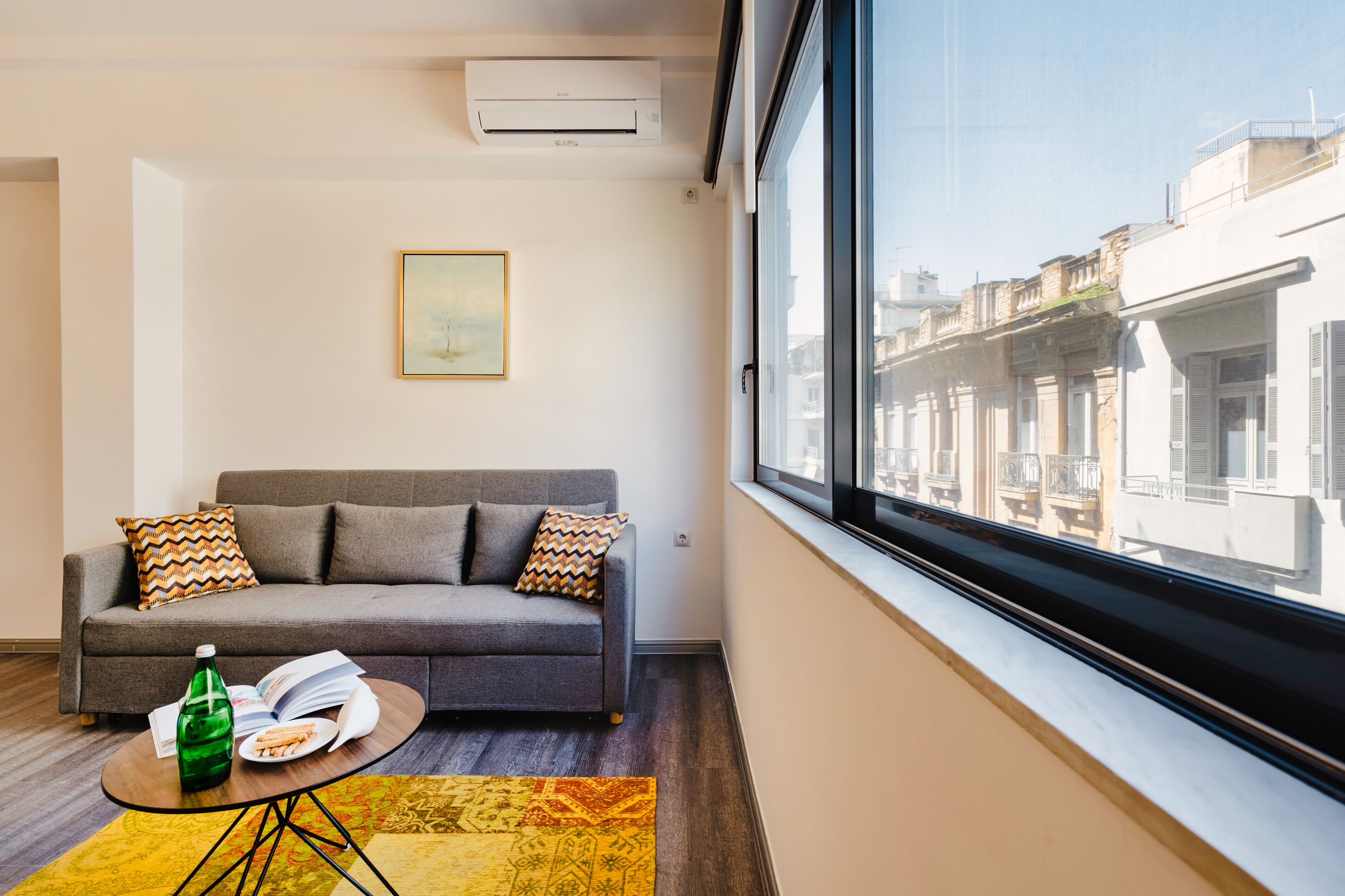 Sanders Home Suites - Bright Downtown 1-bdr Apt