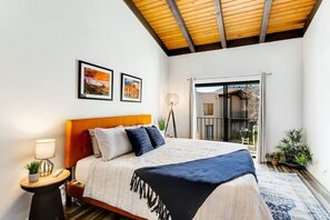 2 bedrooms, iron/ironing board, free WiFi, bed sheets - Sedona Sanctuary (Sedona)