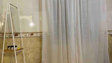 Appartamento, 1 camera da letto, fumatori, terrazzo | Doccia