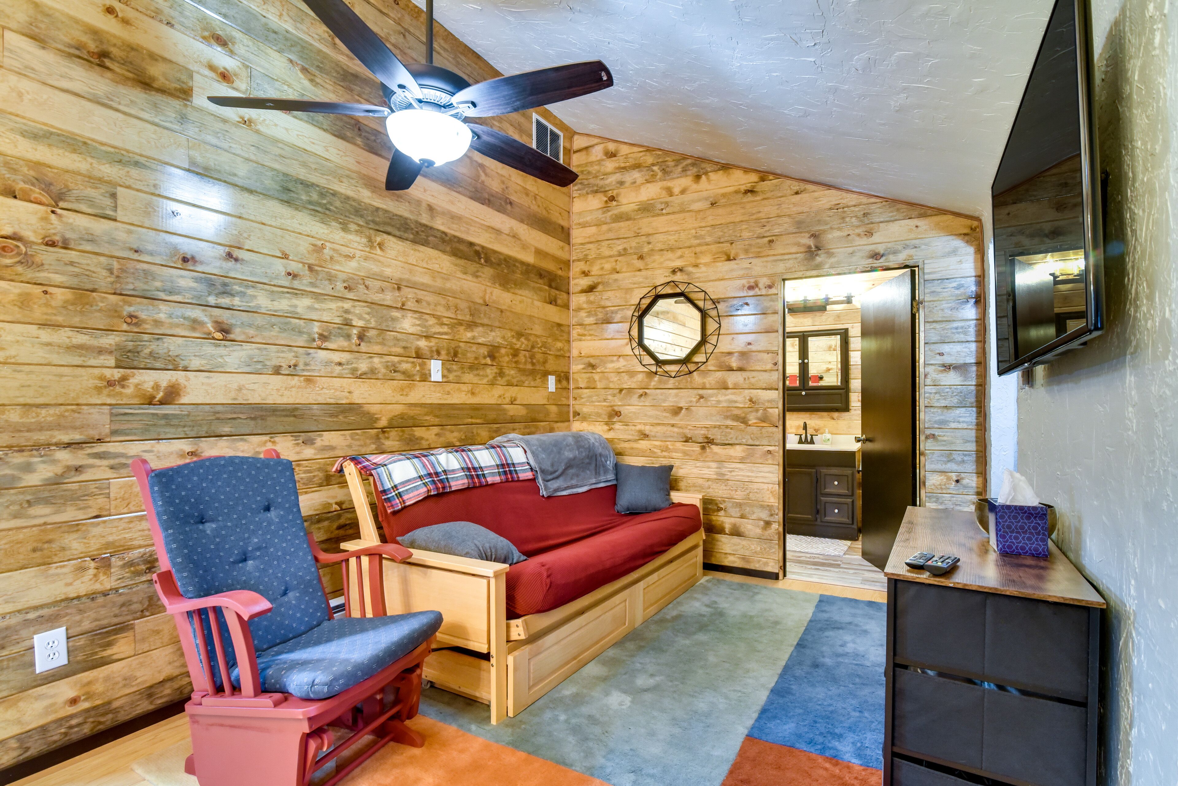 Pet-Friendly Sandy Cabin w/ Spacious Fire Pit!