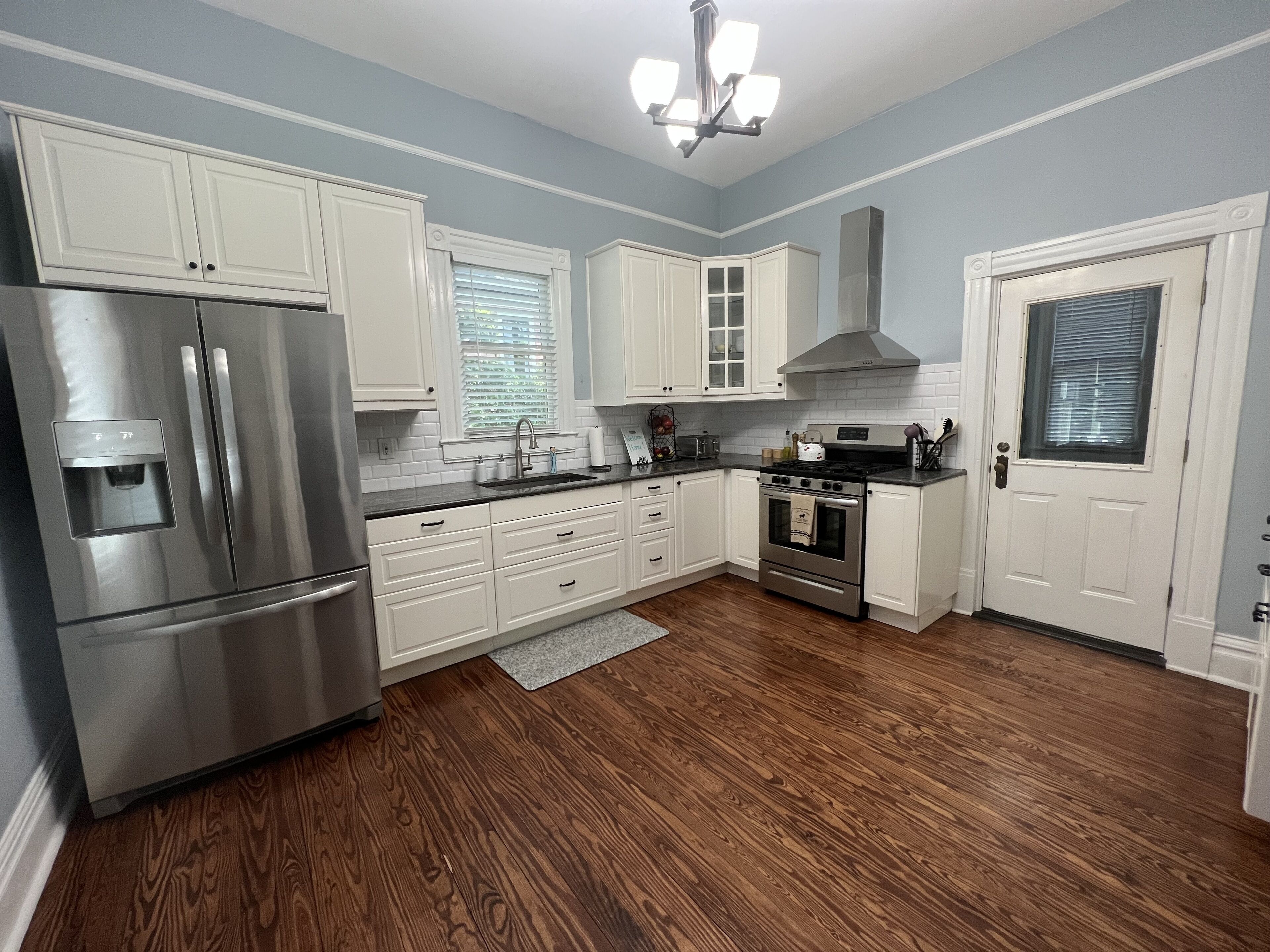 Histórica Grant Park Duplex One Block from Zoo Atlanta