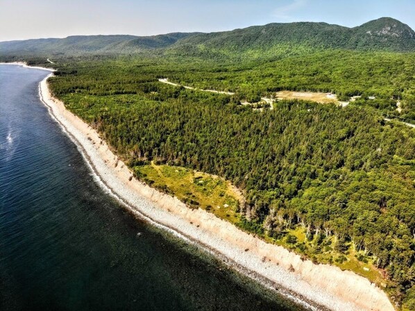 Beach - Sunnyside Cabin, 2 Bedroom (Englishtown)