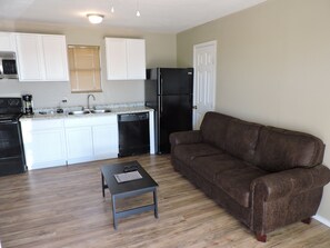 Living area - EL Dorado ranch resort (Crystal City)