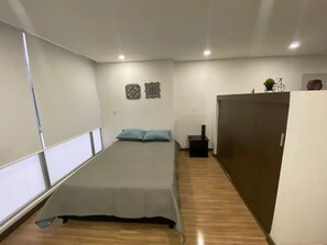 1 bedroom, WiFi, bed sheets - Confortable Apartaestudio-en el Único Club House Armenia (Armenia)