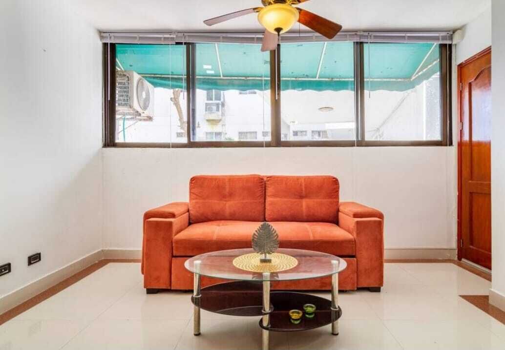 Comodo Apartamento CON Salida A Playa