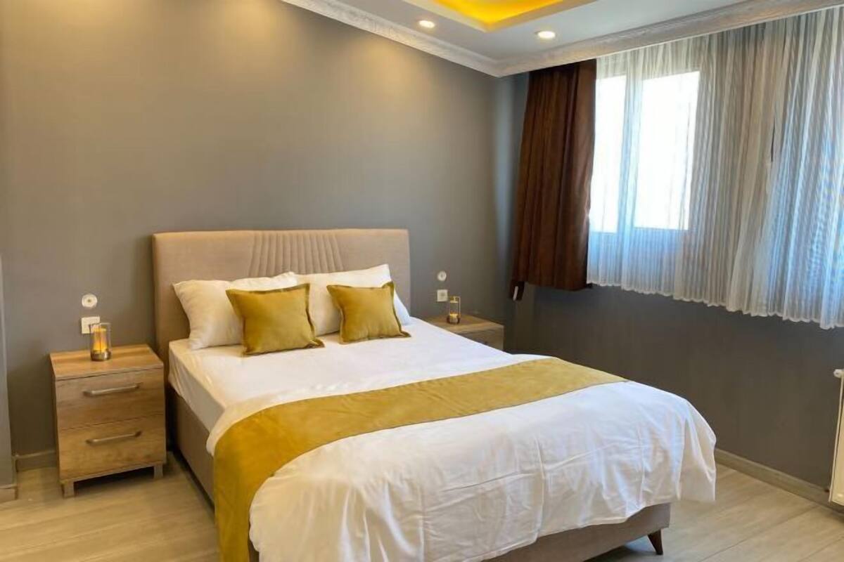 1 chambre, literie de qualité supérieure, décoration personnalisée